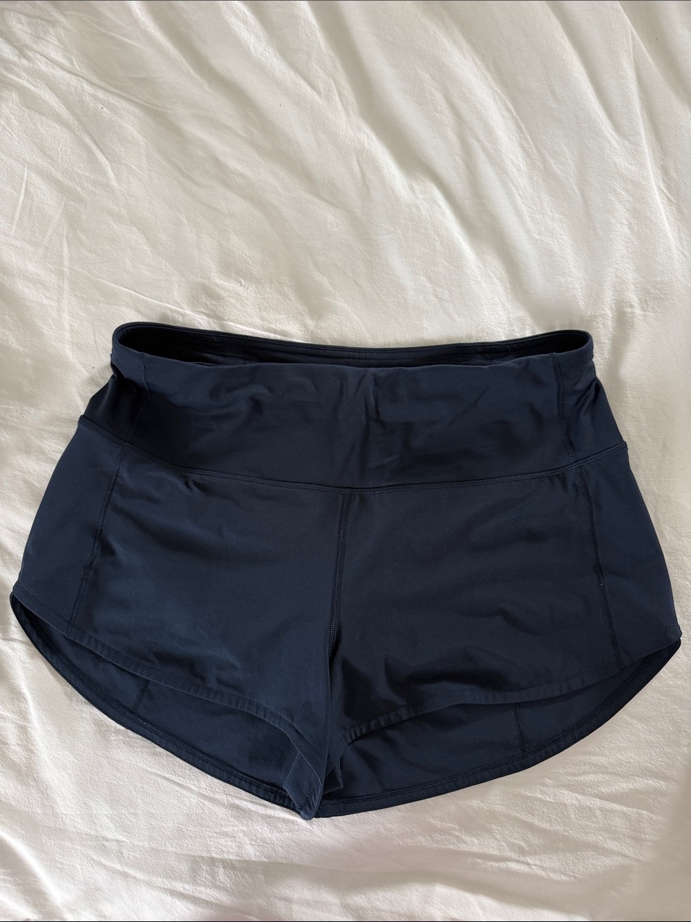 lululemon Navy High-Rise Speed Up Shorts 2.5”